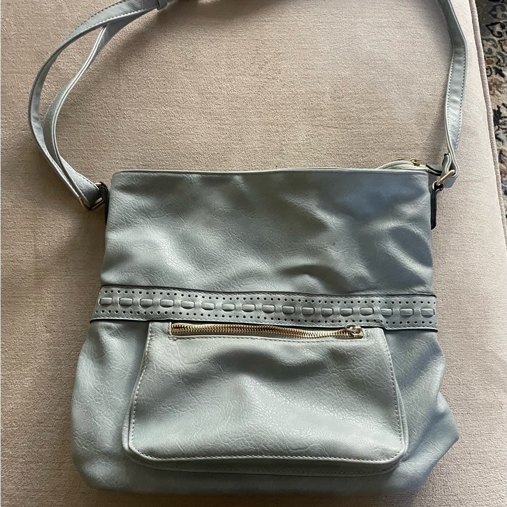 Elegant shoulder bag